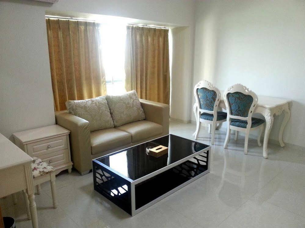 Private-enjoy Home Chain Apartment Zhaoqing Shangcheng Branch — фото 1