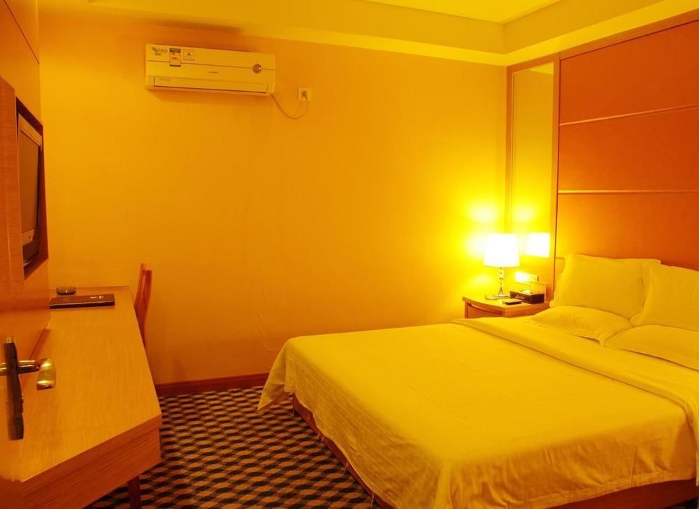 Дунгуань: Hong Bao Fashion Hotel(Changan Vanke Wanda)