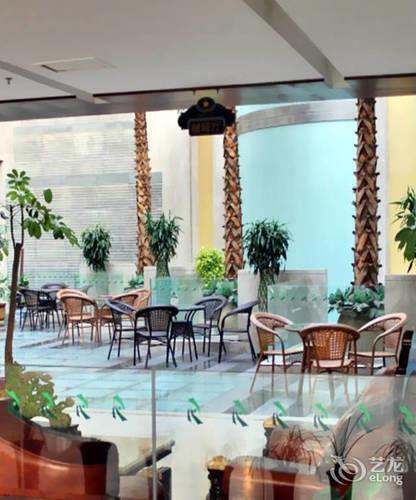 Яньтай: Yantai Shuntai Hotel