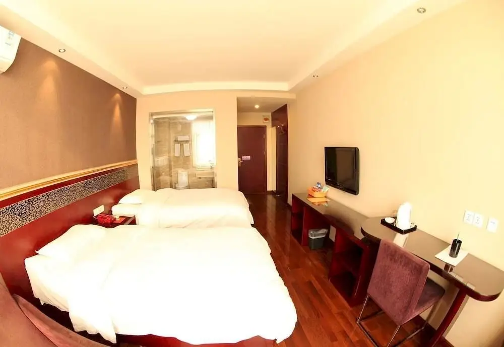 Яньтай: Changcheng Hotel