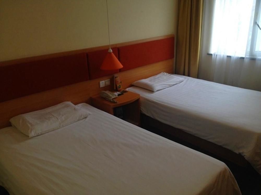 Тяньцзинь: Home Inn (Wudadao)