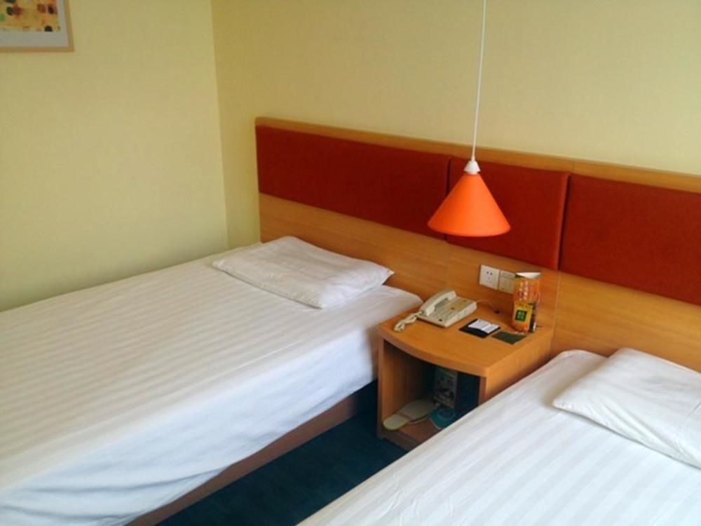 Тяньцзинь: Home Inn (Wudadao)