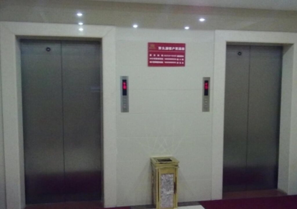 Dongguan Baike Business Hotel — фото 1