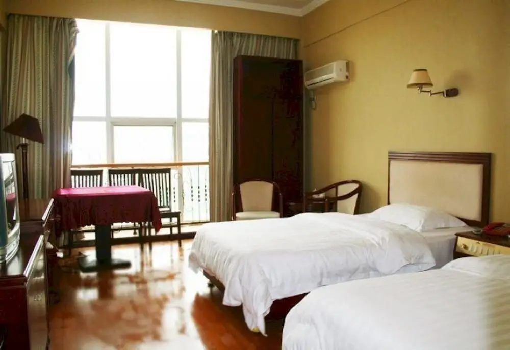 Эчжоу: Ezhou Wuchang Fish Business Hotel