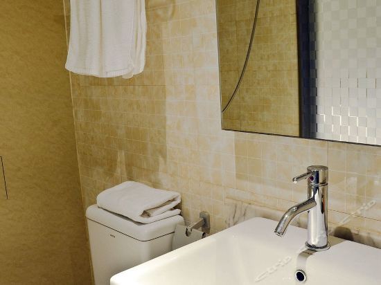 Датун: Ming Yue Business Hotel