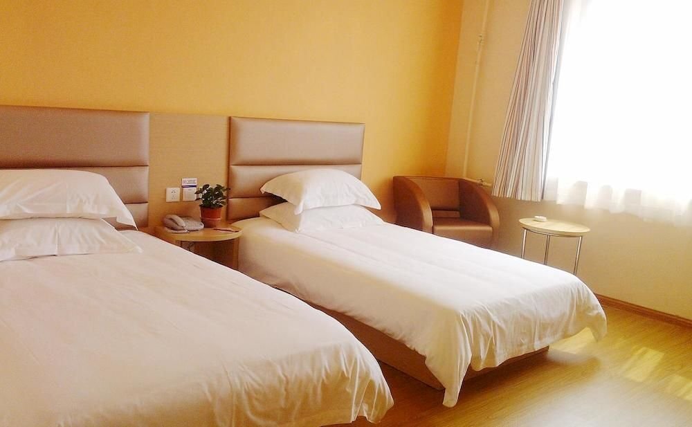 Циндао: Homeinn Ease Hotel (Qingdao Binhai College Qingda Affiliated Hospital)