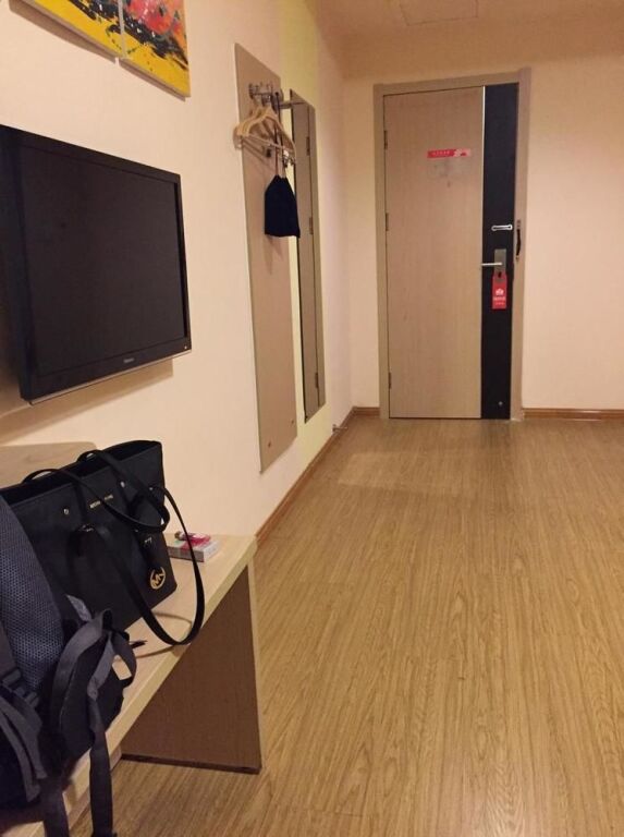 Циндао: Homeinn Ease Hotel (Qingdao Binhai College Qingda Affiliated Hospital)