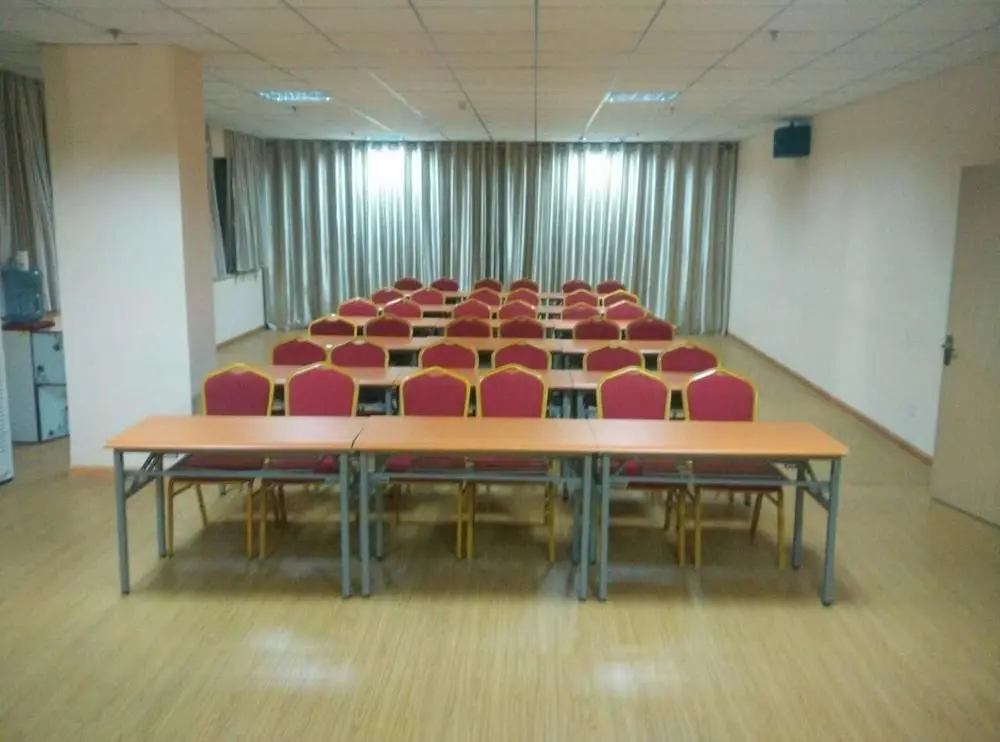 Циндао: Homeinn Ease Hotel (Qingdao Binhai College Qingda Affiliated Hospital)