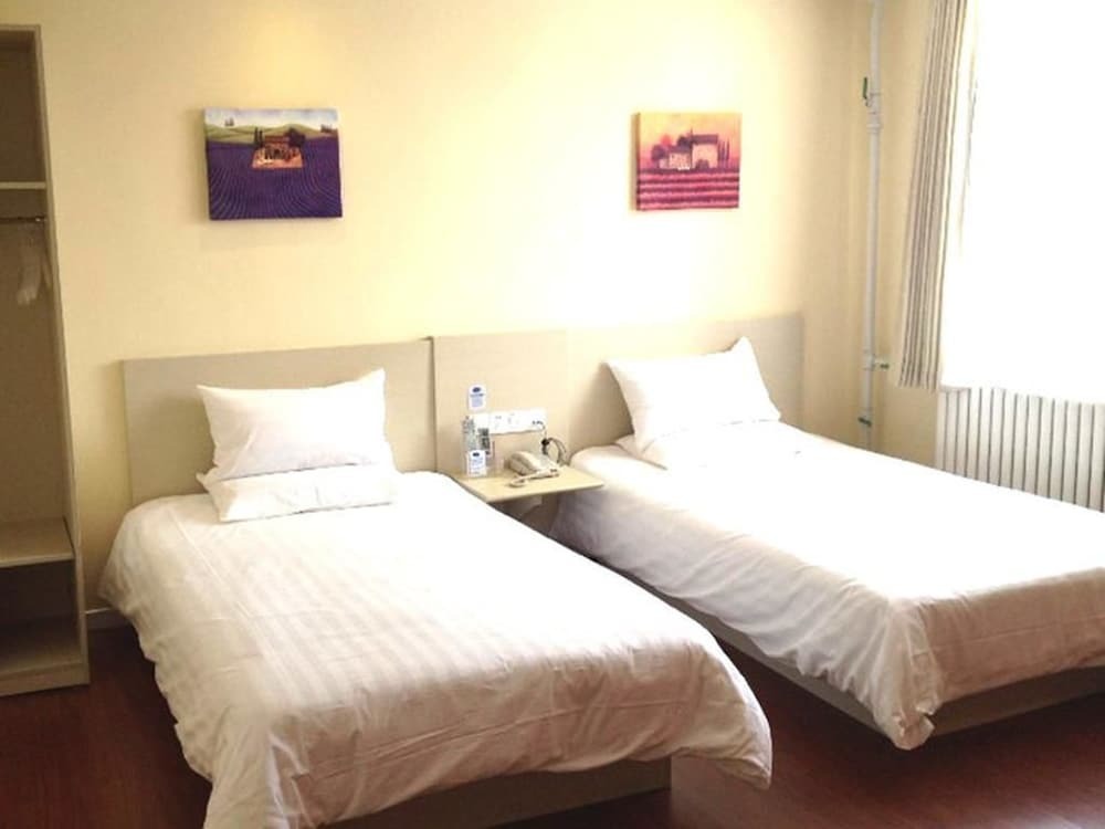 Сыпин: Hanting Hotel (Siping South Xinhua Street)