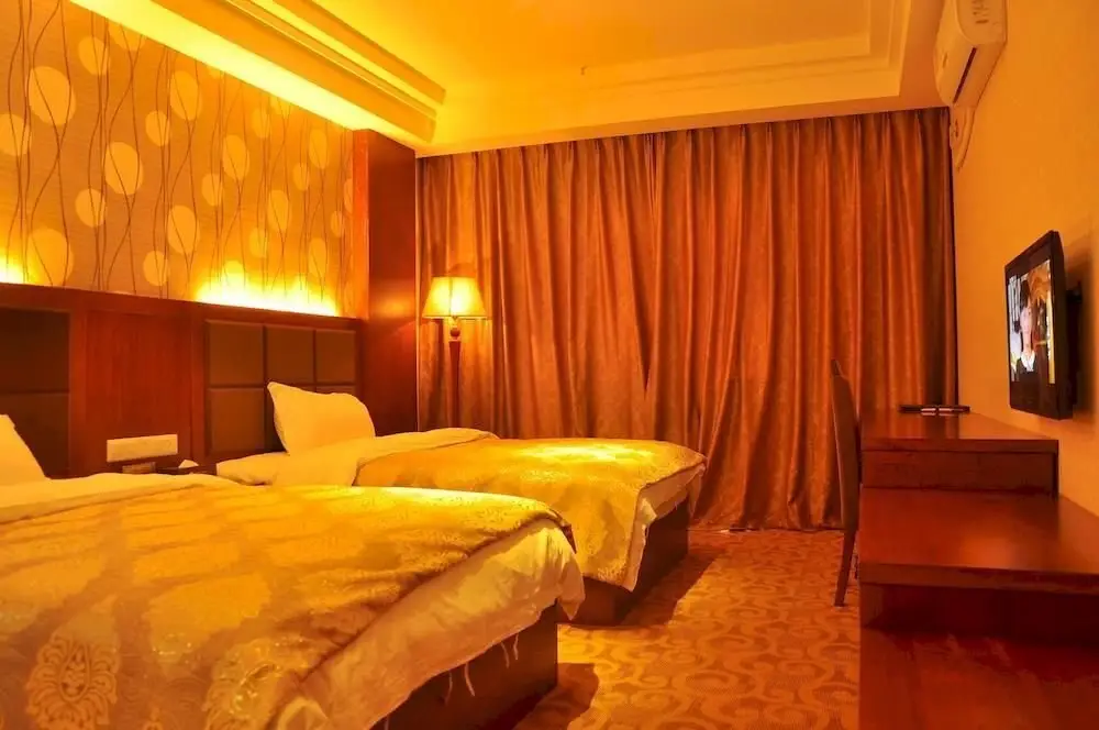 Куньмин: Yinlong Hotel