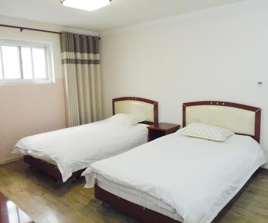 Цзинань: Ronghe Xinya Business Hotel
