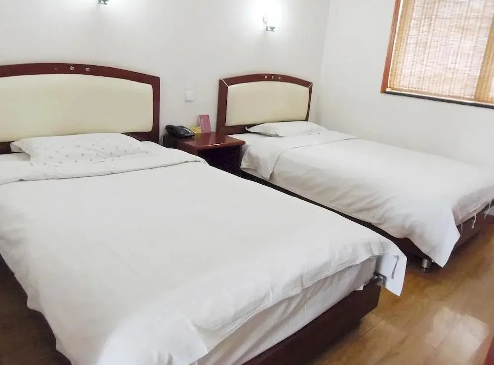 Цзинань: Ronghe Xinya Business Hotel