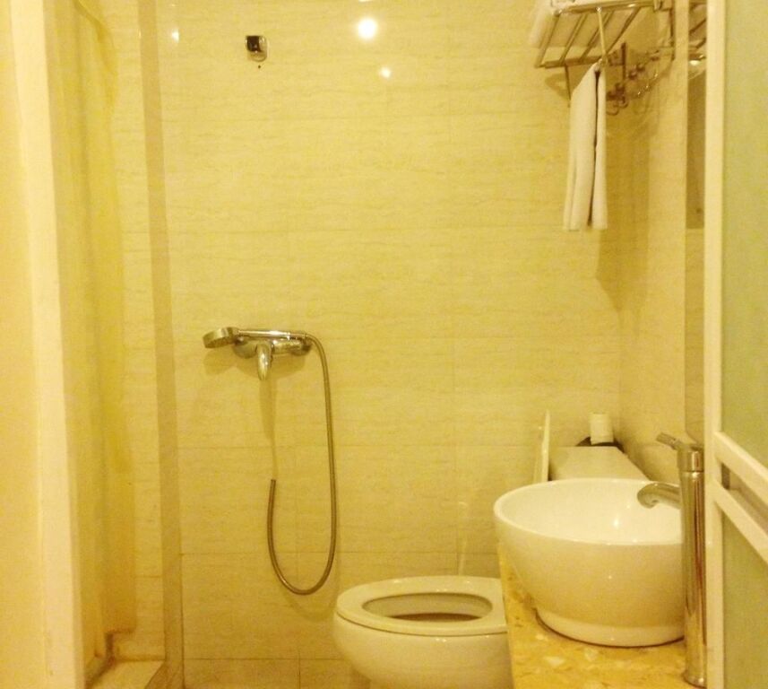 Чунцин: Xingangwan Business Hotel