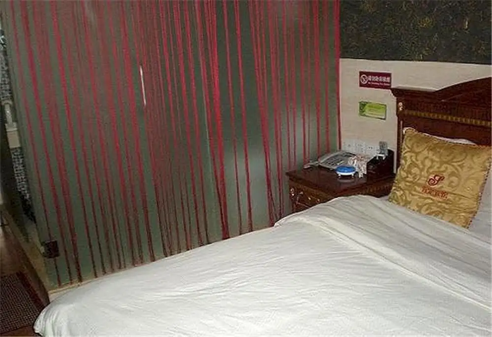 Нанкин: Nanjing Kending Longjiang 4 Hotel