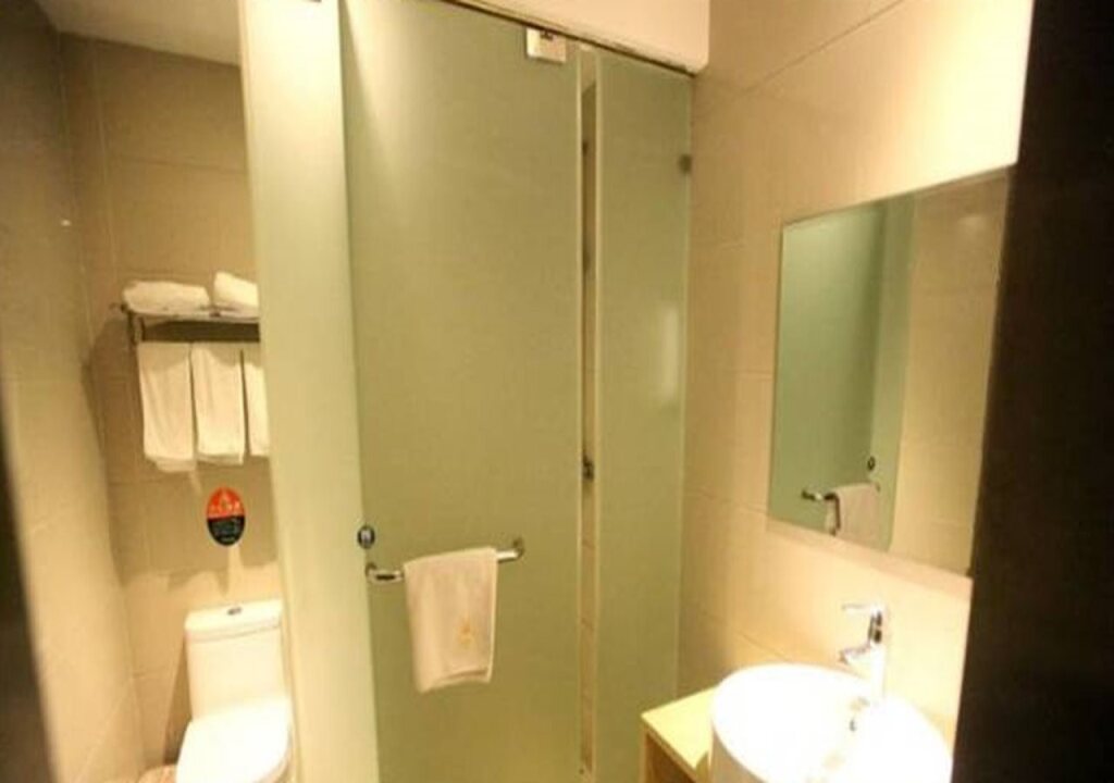 Наньчан: GreenTree Inn Nanchang Xihu District Railway Station Zhanqian Road Exp