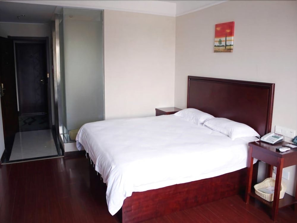 Наньчан: GreenTree Inn Nanchang Xihu District Railway Station Zhanqian Road Exp