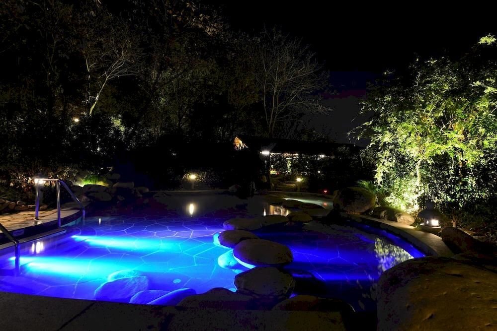 Нанкин: Nanjing Ziqinghu Hotspring Hotel