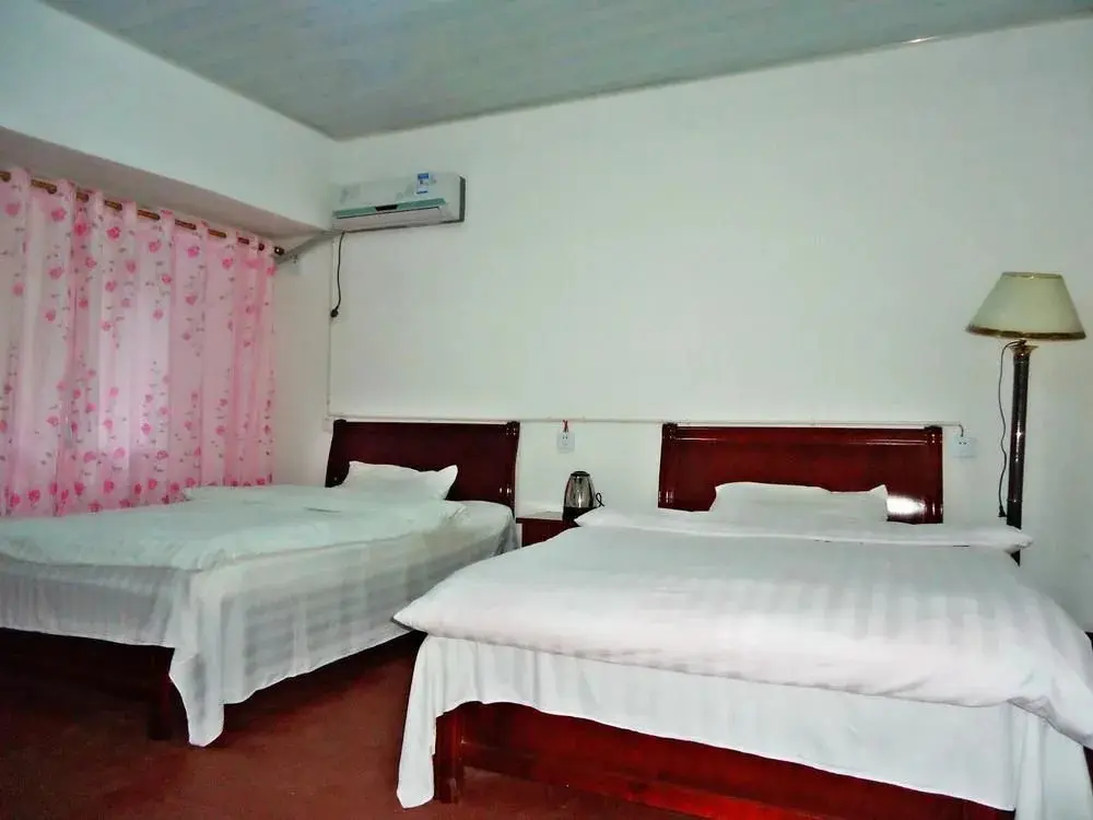 Чжанцзяцзе: Zhangjiajie Village Farmhouse Hostel