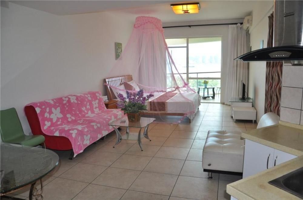 Санья: Sanya Haizhixing Seascape Holiday Apartment