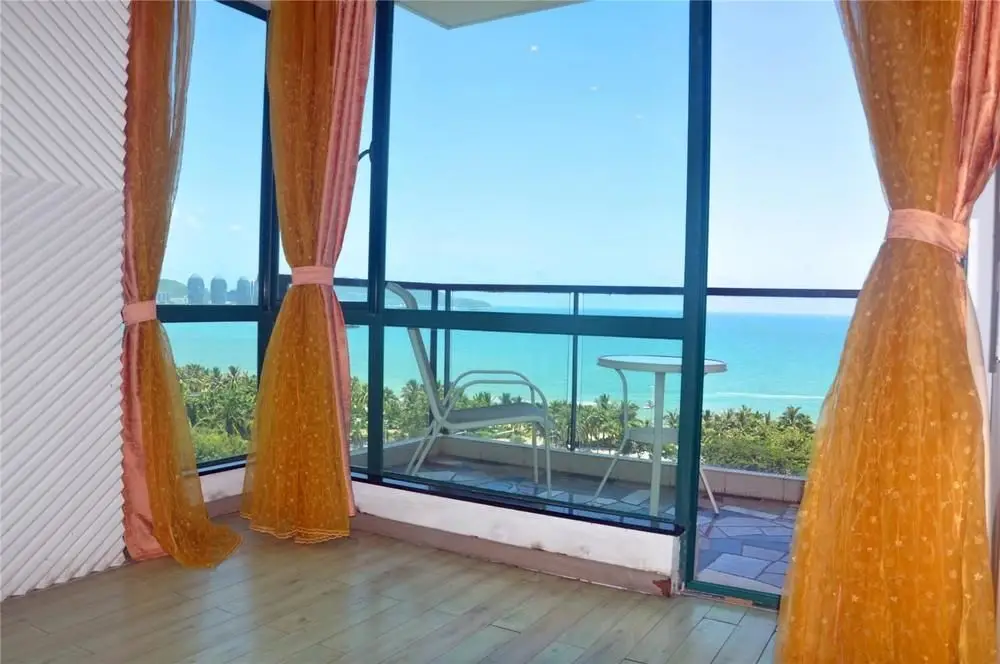 Санья: Sanya Haizhixing Seascape Holiday Apartment