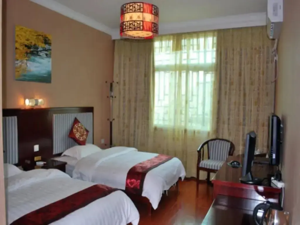 Сянси: Guang Feng Lou Hotel - Fenghuang
