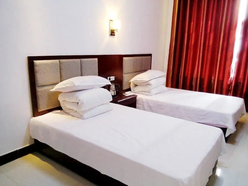 Цзяочжоу: Jiaozuo Yuntai Mount Rainbow Hotel