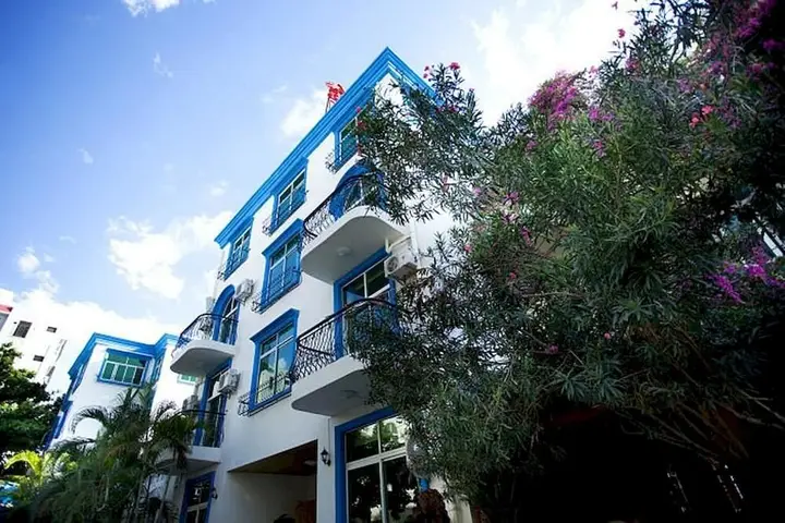 Санья: One-mete Seaside Villa