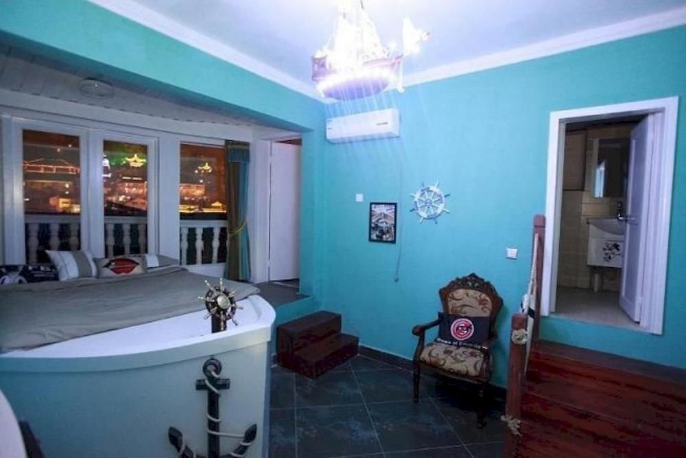 Сянси: Hotel Fenghuang Sixiangjia Guizu Branch