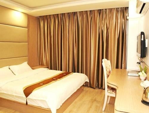 Чэнду: Xinpin Hotel