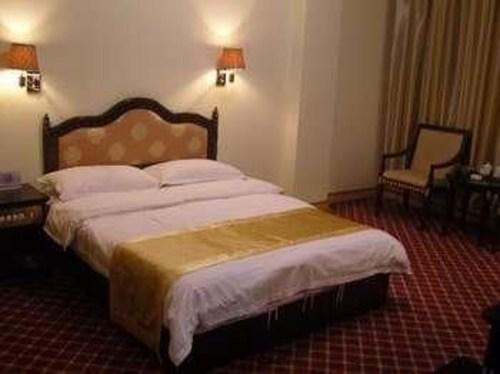Баошань: Daxianglong Tea Theme Hotel - Baoshan