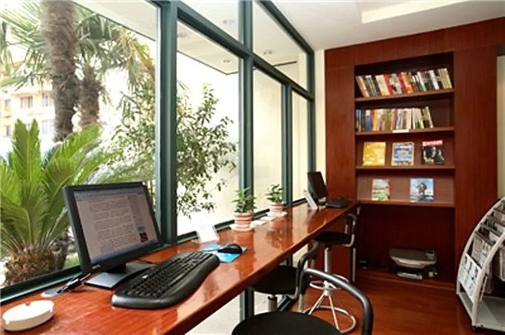 Чэнду: Hanting Inn Chunxi Road - Chengdu