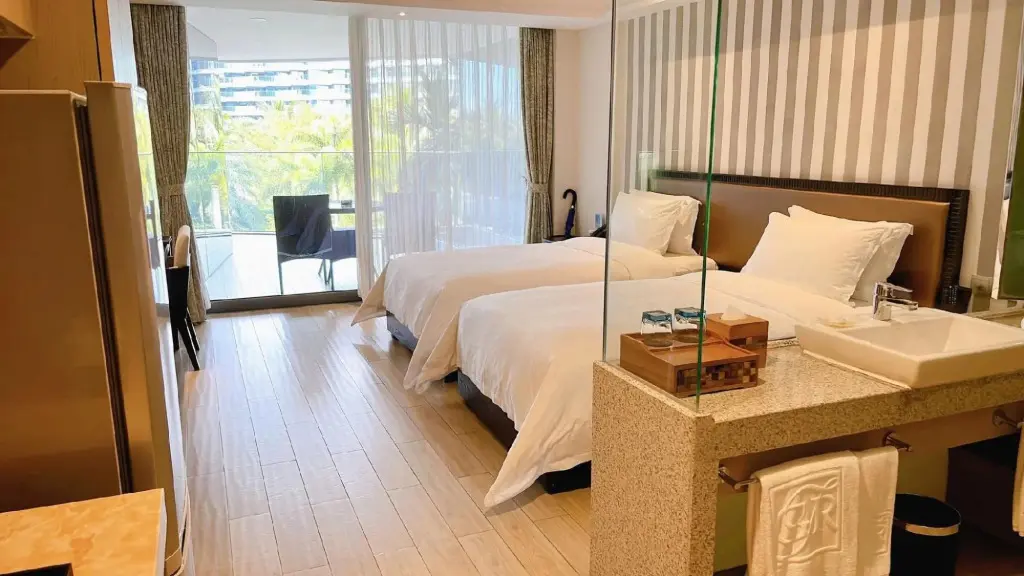 Линшуй: Hainan Greentown Blue Bay Resort