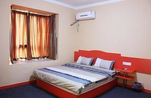 Ухань: Wuhan Jiazhou Lovers' Apartment