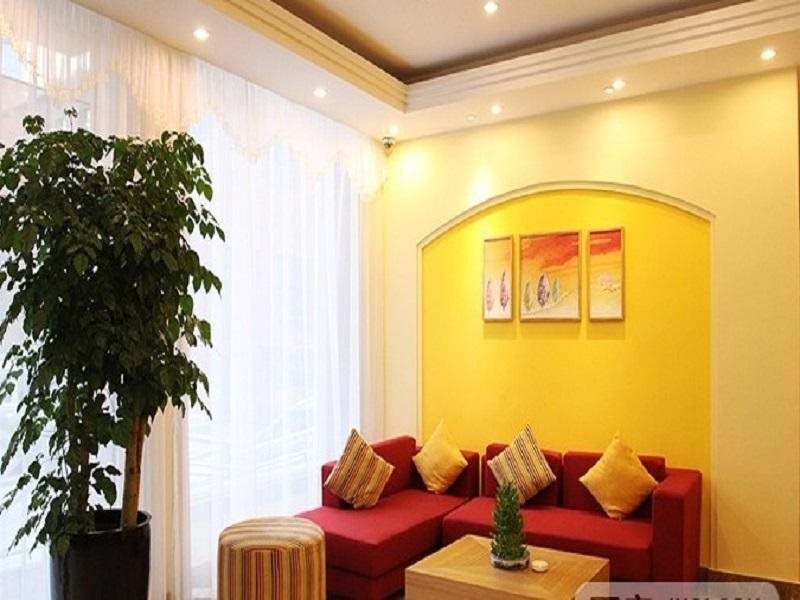Шанхай: Home Inns Shanghai Eshan Road Branch