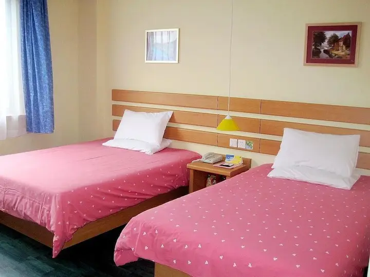 Шанхай: Home Inn
