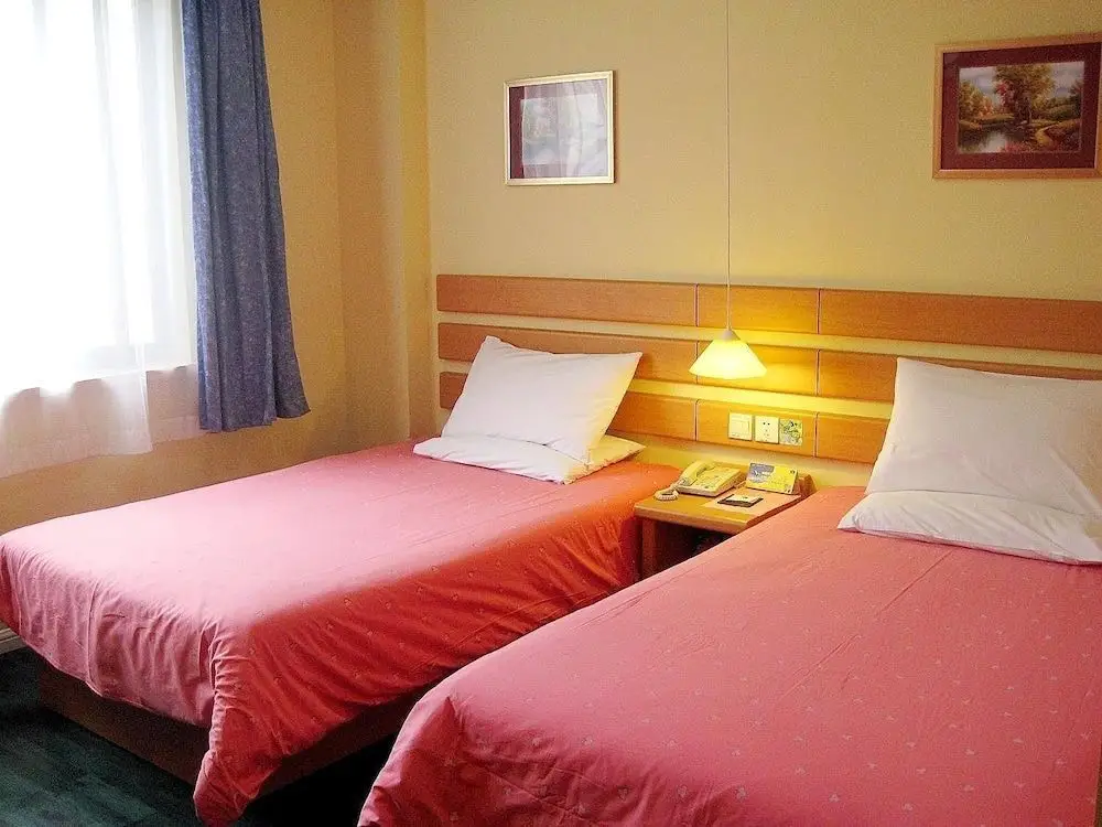 Шанхай: Home Inn