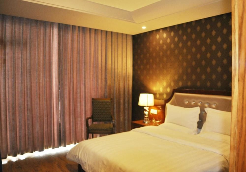 Циндао: Dushi 118 Hotel