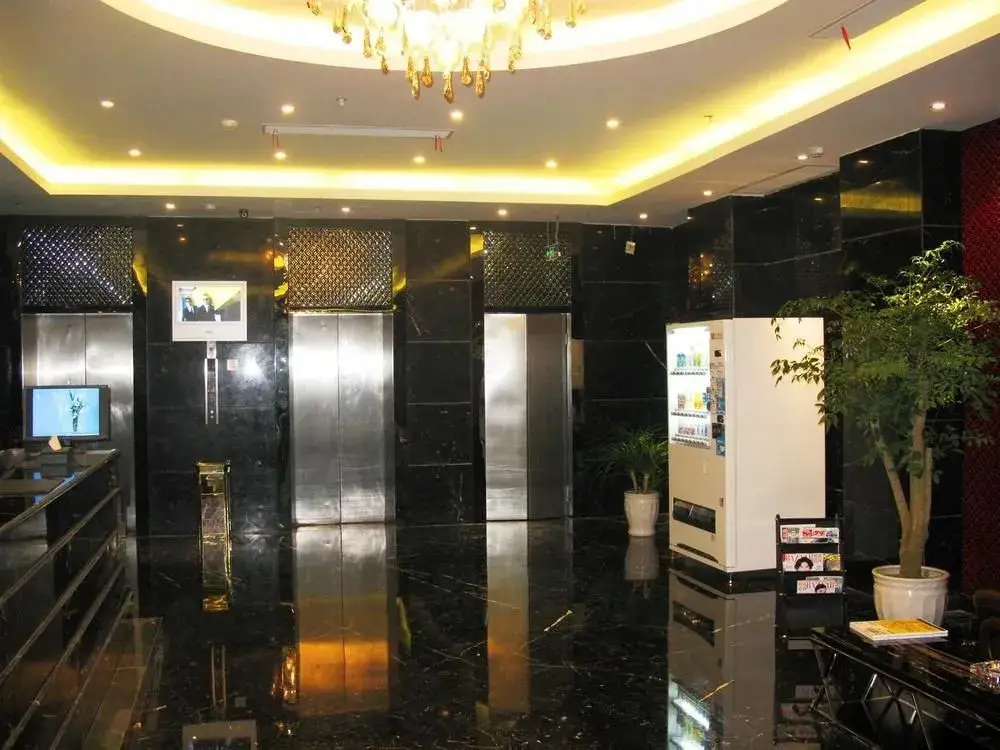Наньтун: Junting Fashion Hotel Nantong Guangyulan