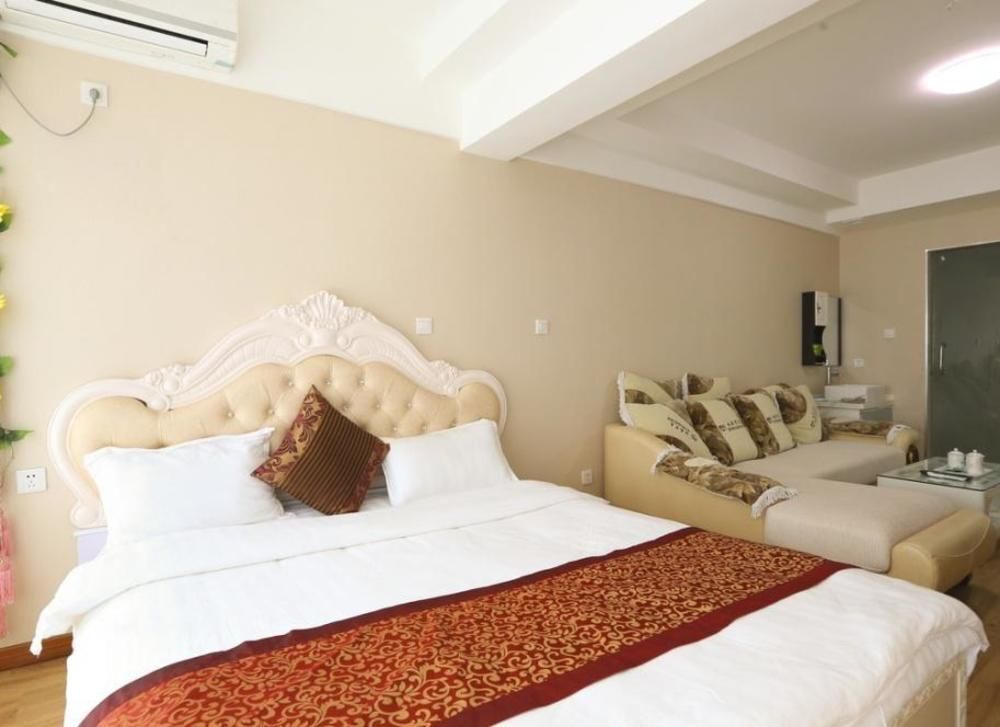 Далянь: Jinfeng Hotel Apartment