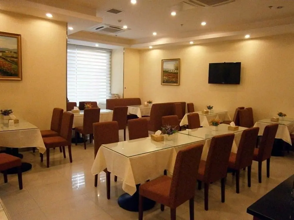 Шанхай: Hanting Express Hotel Shanghai Qibao Branch