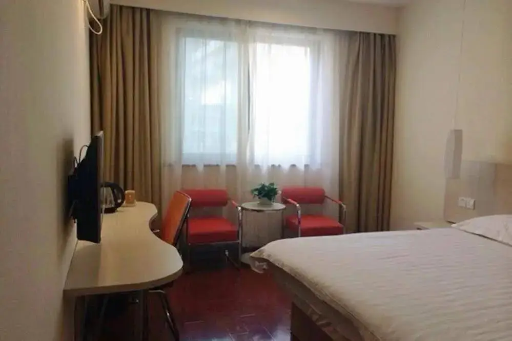 Шанхай: Motel 168 Jiangchuan Road - Shanghai