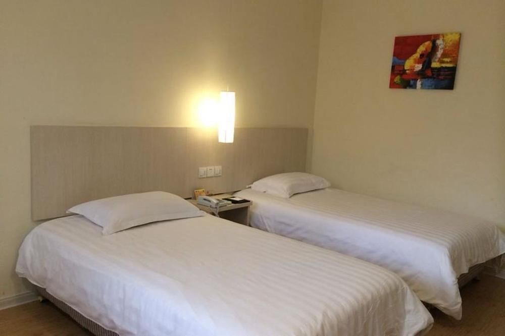 Шанхай: Motel 168 Jiangchuan Road - Shanghai