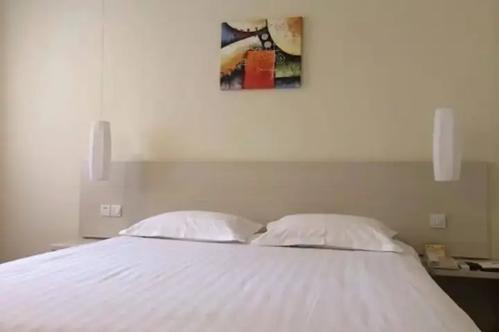 Шанхай: Motel 168 Jiangchuan Road - Shanghai