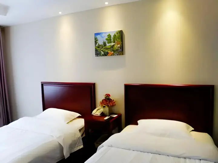 Наньтун: GreenTree Inn Nantong Haimen Bus Statian Shell Hotel