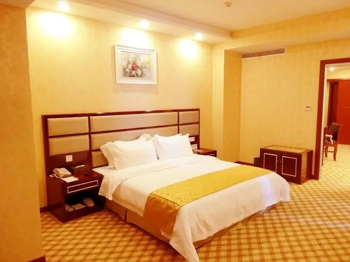 Уси: Jin Rui Grand Hotel
