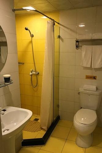 Шанхай: Home Inn Taicang Shanghai East Road