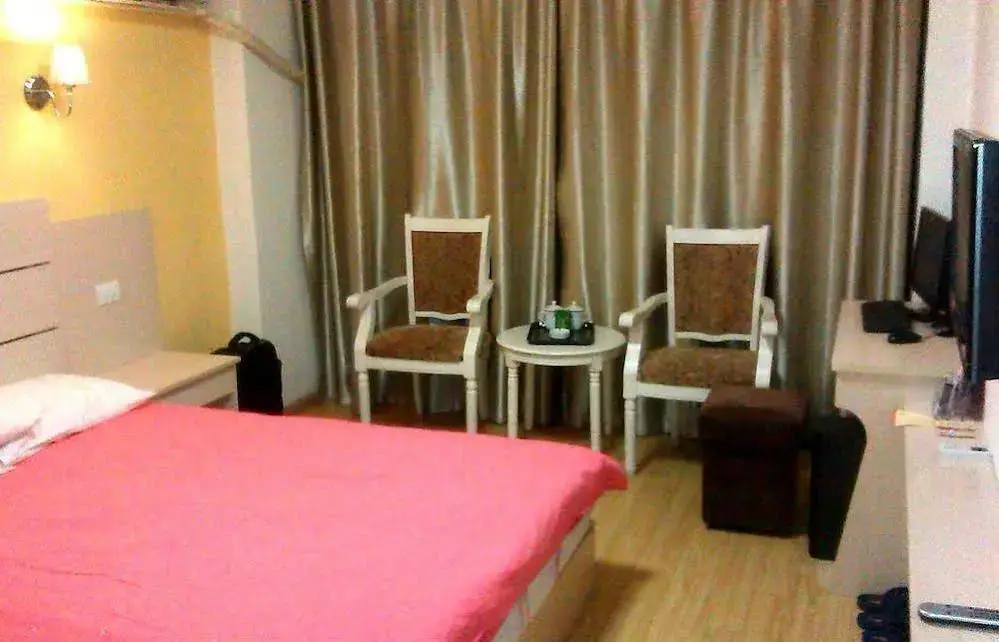 Хуайнань: Motel 168 Huainan Railway Station Branch