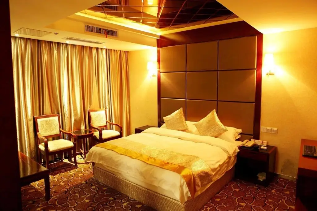 Фуян: Super 8 Hotel