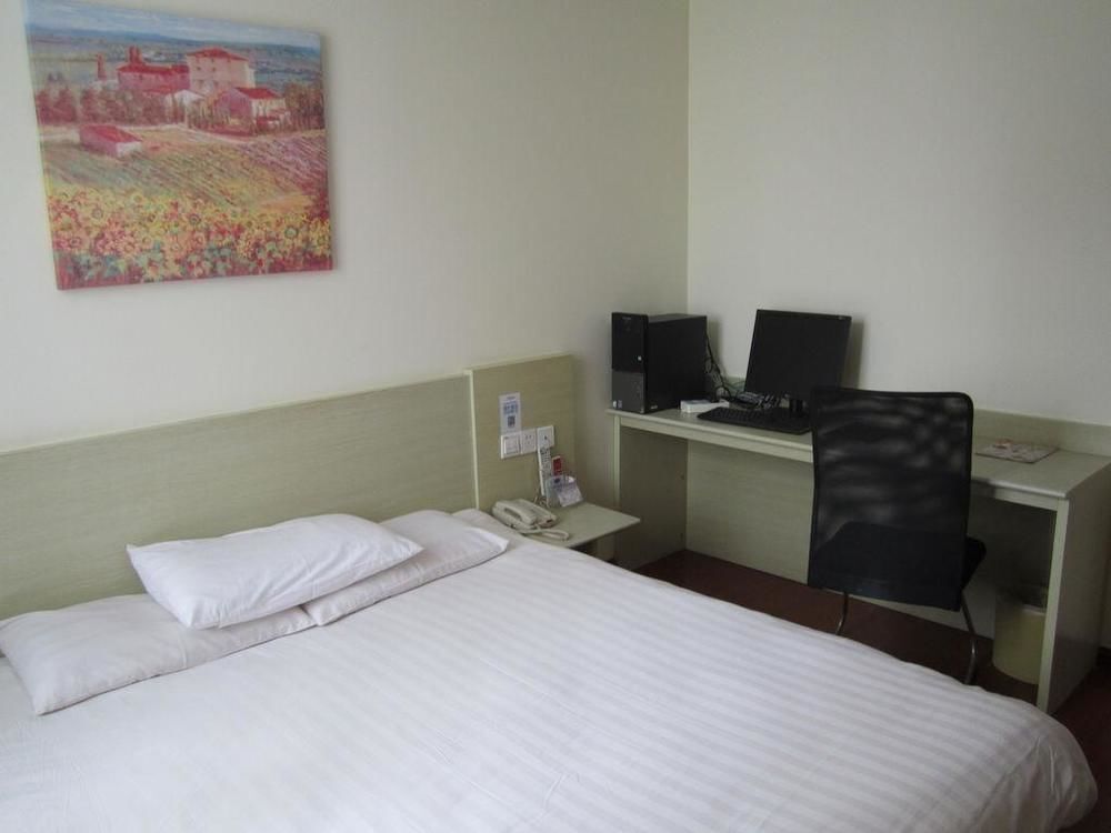 Янчжоу: Hanting Express Yangzhou Jiangyang Middle Road