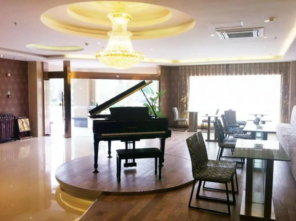 Yu Kang Hotel — фото 1